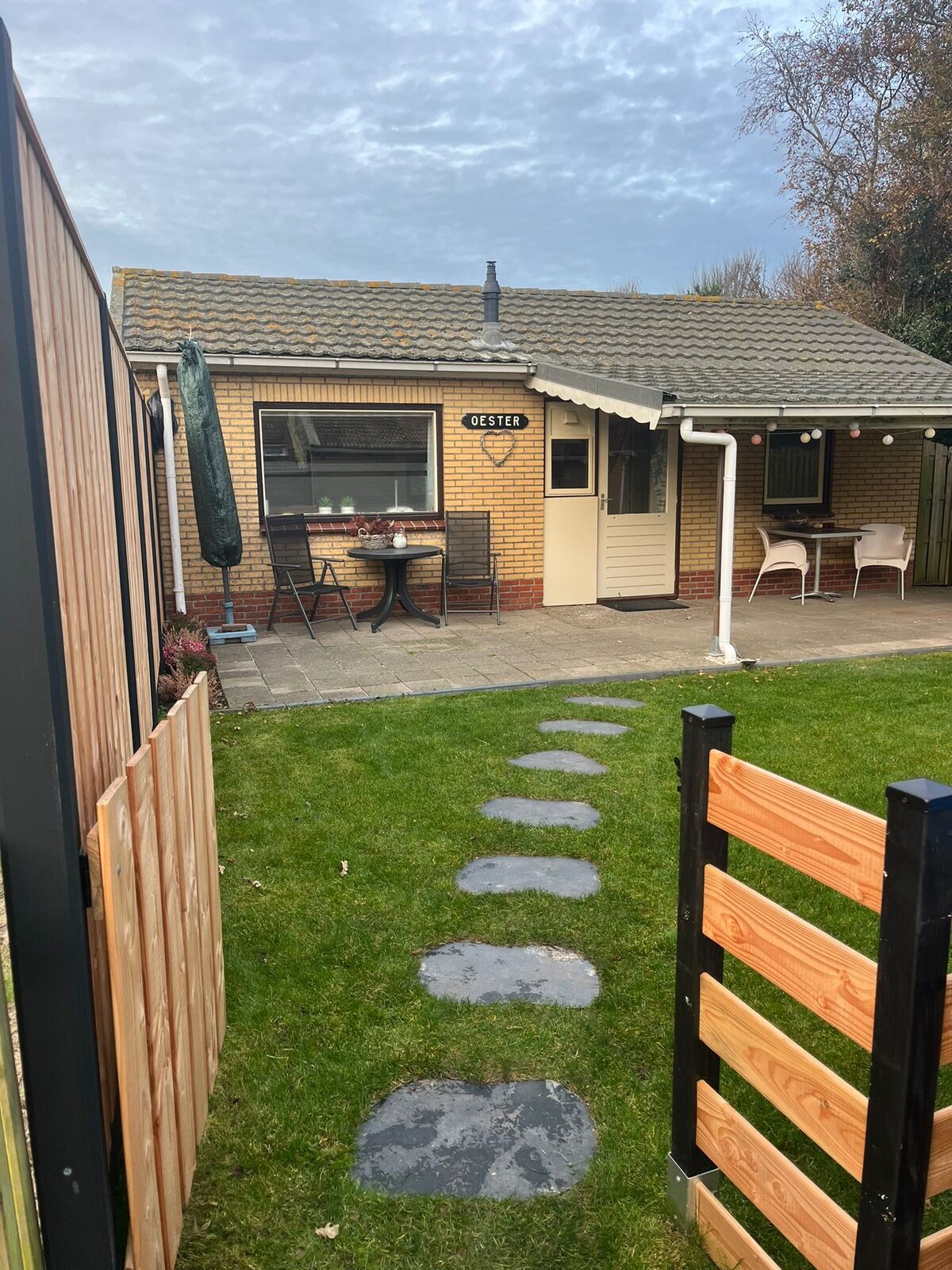 Buitenkant met terras